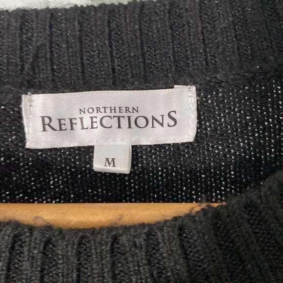 Northern Reflections Black Rose Sweater Size M - Picture 4 of 10